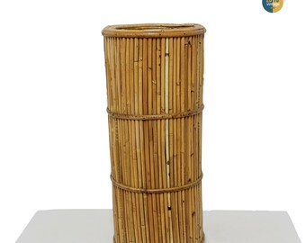 Vintage 1960s umbrella stand made of bamboo and rattan with a cylindrical shape made in Italy, Mid-Century style interior design