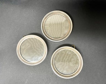 Set of 3 small vintage frames | silver | round | 60's