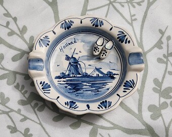 Vintage Delft Holland Small Ashtray Blue and White with Windmill and 3D Blue Holland Shoes