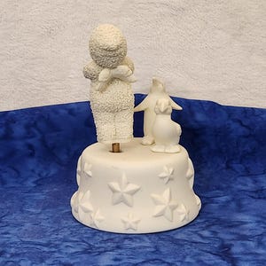Department 56 SnowBabies Rotating with Penguin and Puffin Music Box Play Catch a Falling Star Christmas Holiday Home Décor, Christmas Gift