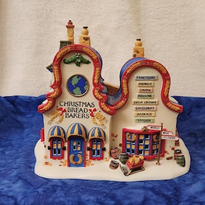 Christmas Bread Bakers Dept 56 Heritage Village Collection North Pole Series Christmas Seasonal Home Décor, Santa&#39;s Village Home Décor