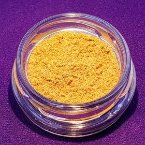Polvere d'oro puro 24k 0,4 g FINE - macinata a mano in barattolo di vetro: elemento n. Au 79 (99,999%)