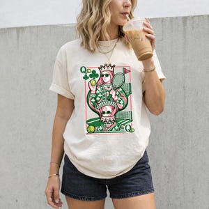 Tennis Queen Shirt, Queen of Tennis Graphic Tee, Vintage Playing Card Tennis Shirt, Preppy Tennis Lover Gift, Sporty Chic Women Tee,rur392