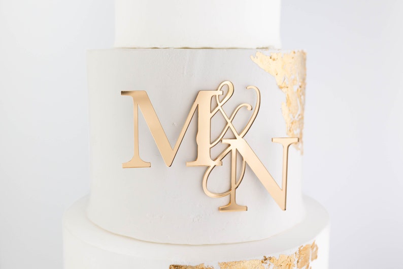 de gâteau Initiales de mariage Charms pour gâteau Lettre audacieuses Décoration de gâteau pour mariage avec lettres monogrammes Gâteau de mariage en or Breloque pour gâteau de mariage lettre image 1