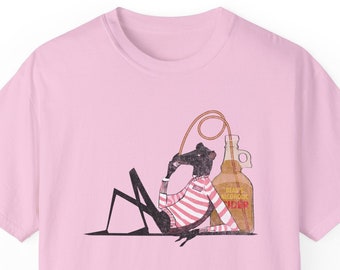 Camiseta unisex vintage teñida en prenda inspirada en el Sr. Fox, la rata de seguridad que bebe