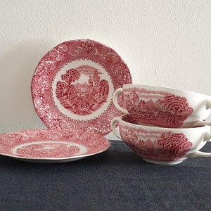 vintage wedgwood soup bowls with saucer - river scene - set of 2