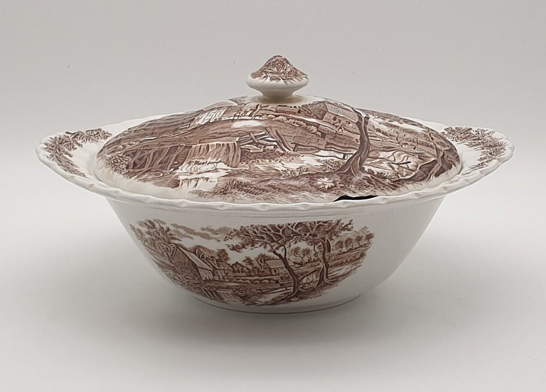 Johnson Brothers Stoke on Trent Watermill Covered Bowl Made in