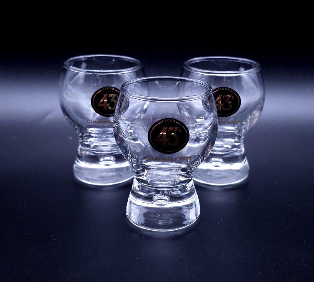 Vintage LICOR 43 Cuarenta Y Tres Mini Spanish Liqueur Ball Glasses Vintage LICOR 43 Cuarenta Y Tres Mini Spanish Liqueur Ball Glasses