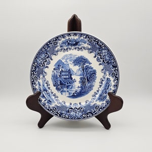 Royal sphinx Cambridge &quot;Old England&quot; dinner plate - petrus regout - Maastricht - made in the Netherlands