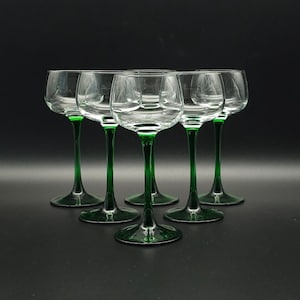 Arcoroc Luminarc France Wine Glasses - Green Foot - Made in France - Set of 6 - Set of 3