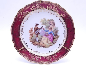 Vintage Rehausse main limoges fragonard lusterware decorative plate - white - gold - red - courtship scene - Jean-Honoré Fragonard