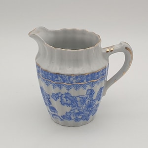 Tiefenfurt Tuppack China Blau - milk jug - seltmann - made in Germany