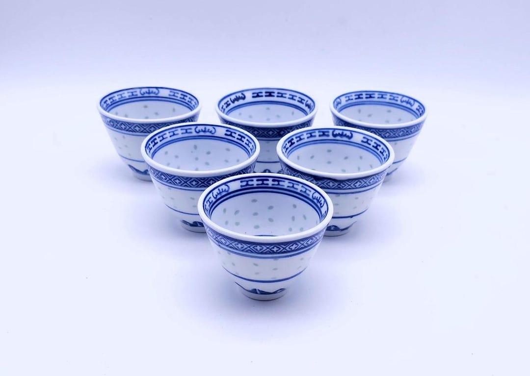 Jingdezhen Porcelain - Sake Cups - Rice Grain - Dragon - Sake Set