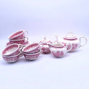 Villeroy & Boch &quot;Burgenland&quot; tea set - 1960 - teapot - cups with saucer - milk jug - sugar bowl - made in England