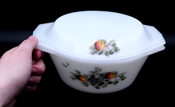 Plat à Gratin Arcopal Vintage – Motif Fruits, Rond, Verre Français