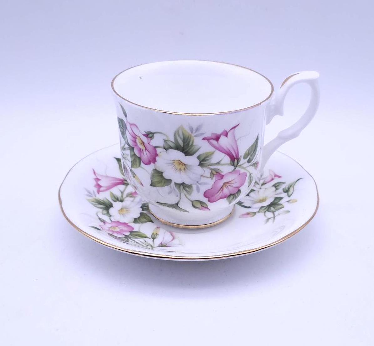 Royal Winchester Set - Etsy