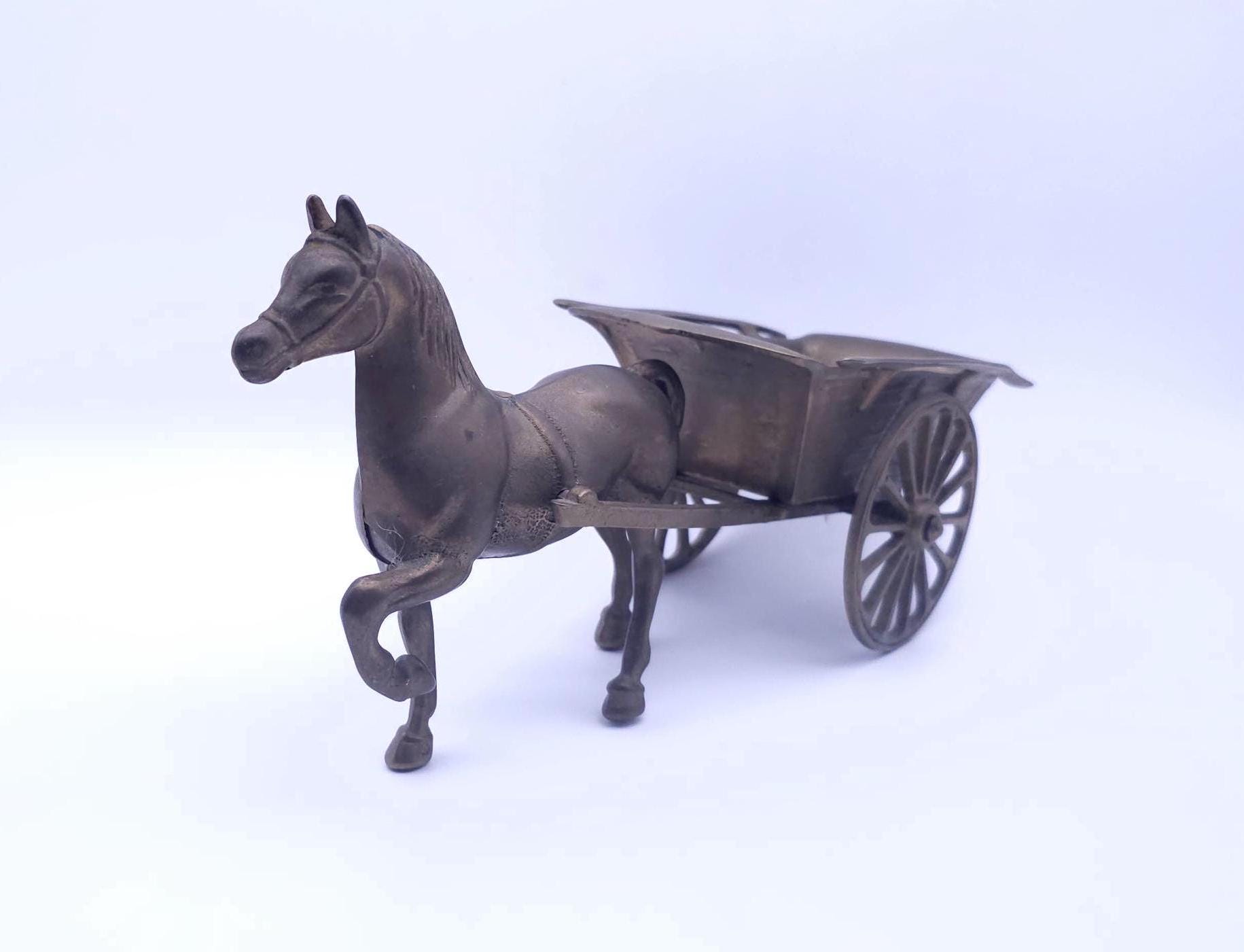 イギリス製真鍮馬車、真鍮製馬車、アンティーク真鍮製馬車、英国真鍮馬 イギリスから届いたアンティークのオブジェ、真鍮製のおしゃれな馬車の