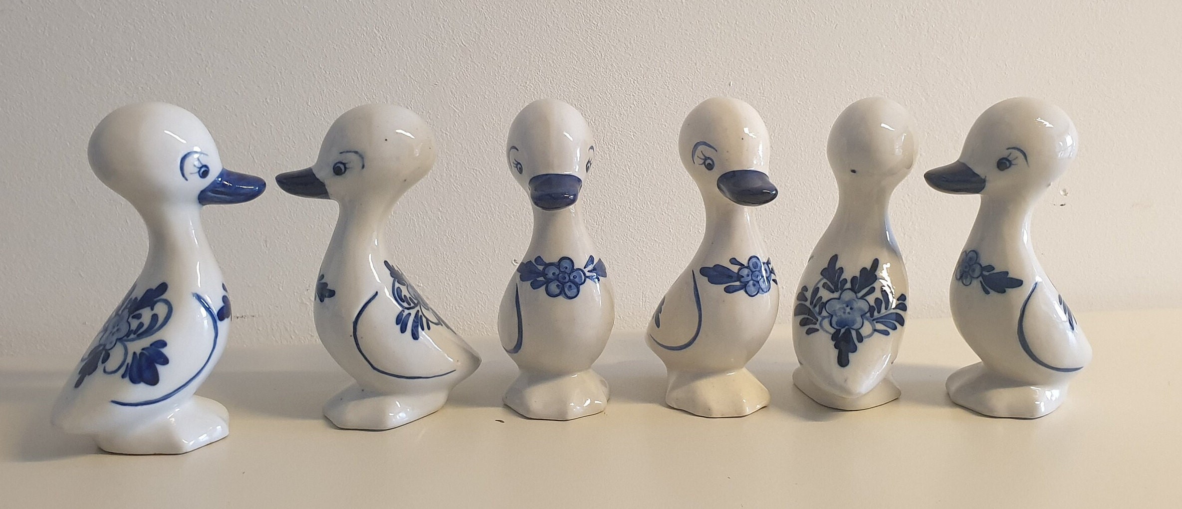 デルフトブルーのアヒルの手描き - デルフトブルーの色 - Etsy 日本