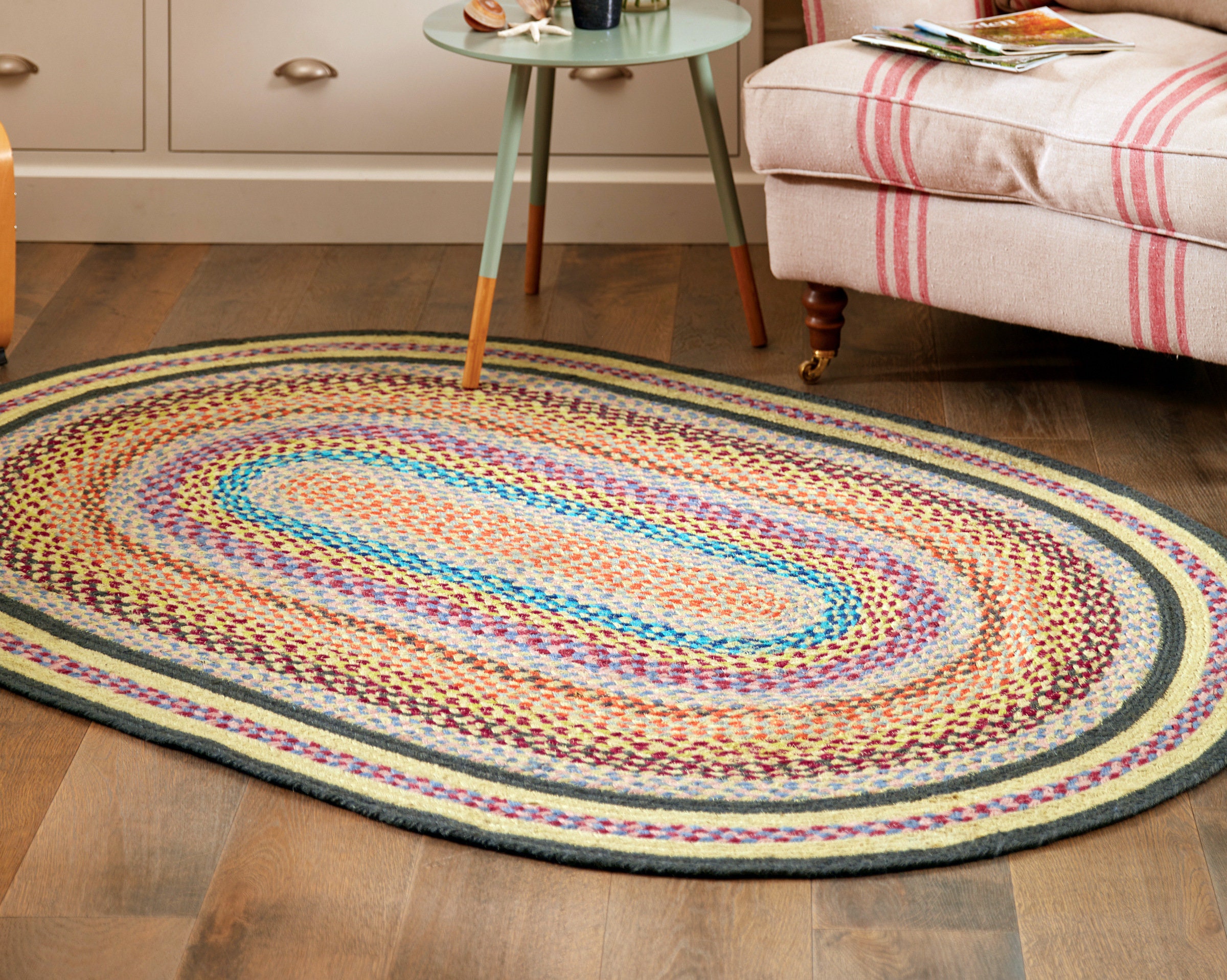 Aftas Oval Jute Rug