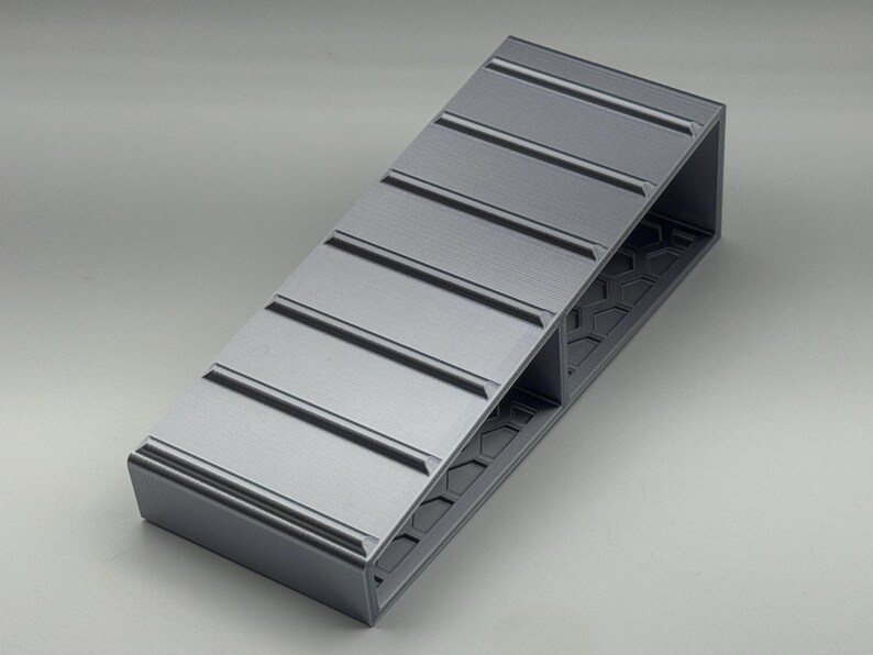 3D Printed Oakley Style Angled Sunglasses Display Stand Riser. Choose Color! bild 5