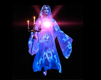 Video del fantasma di Constance, la sposa della villa infestata, con audio!