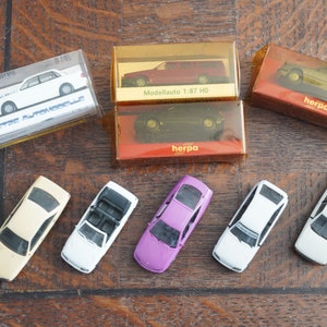 Various HO scale 1/87 model cars