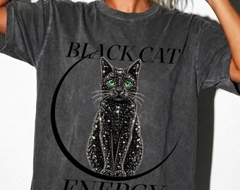 Immagine PNG di gatto nero energico, design per maglietta con gatto nero e strass, grafica di gatto gotico, sublimazione di gatto spettrale, sublimazione per amanti dei gatti, download
