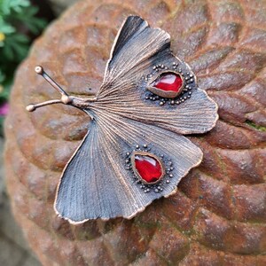Brosche Schmetterling aus Kupfer, Gingo Biloba Blatt Brosche, Botanischer Schmuck, Elektroforming, Geschenk für sie, rustikaler Stil Bild 5