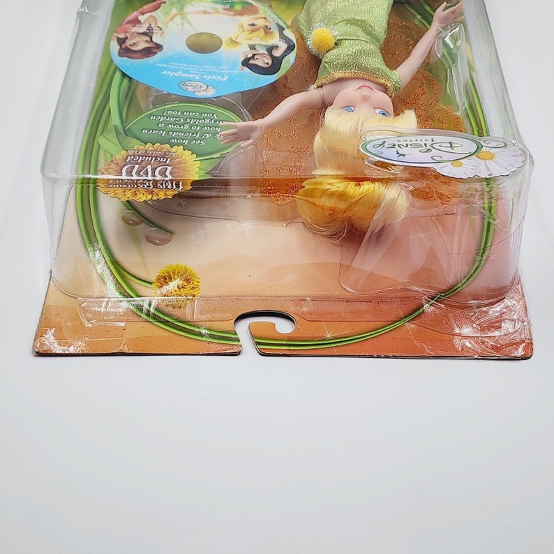 Disney's Tink's Fairygolds Garden Tinker Bell Walmart Exclusive Comes With DVD image 4