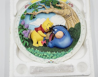 1995 Bradford Exchange Winnie The Pooh You're A Real Friend Collectible Plate