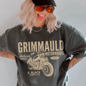 Vintage Grimmauld Tee UNISEX Comfort Colors® Noble House of Black Subtle HP Shirt The Marauders Tee Pottery Shirt Potter Universal Vacation