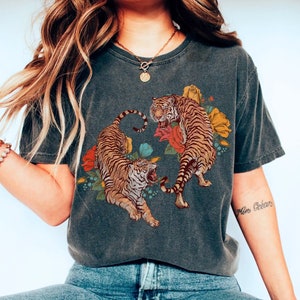 Vintage Tiger Shirt Comfort Colors® Tshirt Tiger Tshirt