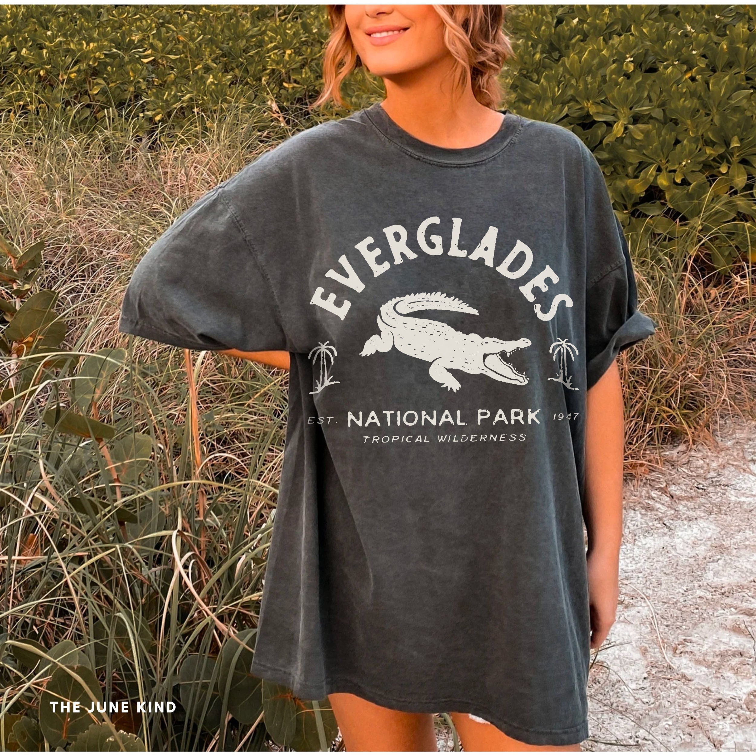 Comfort Color Everglades T-shirt Brick - Everglades Foods, Inc.