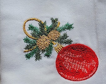 Embroidered Christmas Napkins - Classic Seasonal Decor