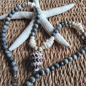 Braun & Weiß Kegel, Puka Muscheln, Grau Achate, Unisex Halskette, Hawaiianische Halskette