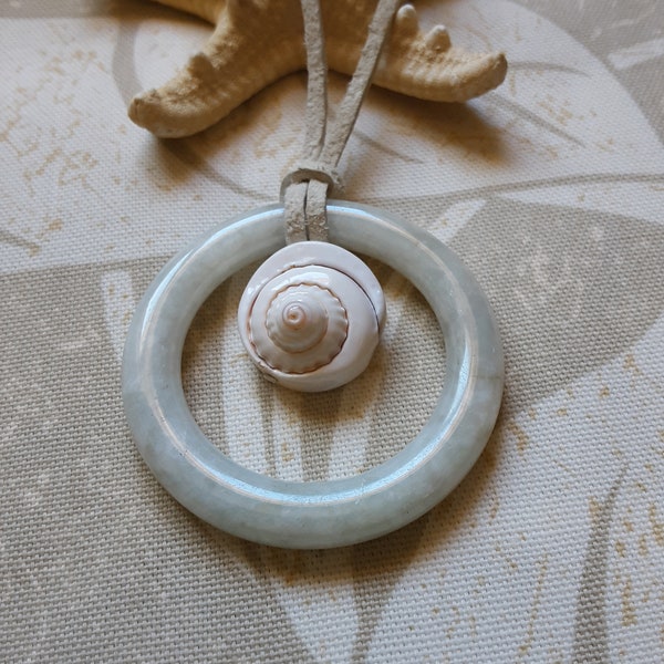 Jade Enso Circle, Seashell, Leather Thong Necklace, NEW