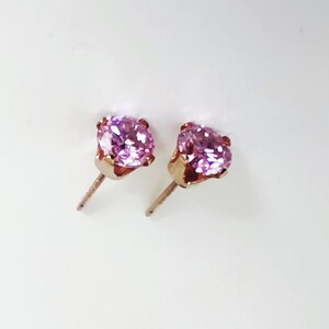 5 mm. Pendientes Moissanite, aretes Moissanite rosa, aretes Moissanite, pendientes rosas, pendientes de oro imagen 2