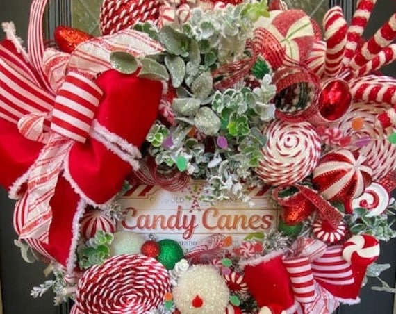 Christmas Candy Cane Wreath