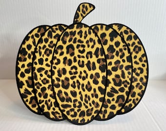 Cheetah Metal 12" Pumpkin sign
