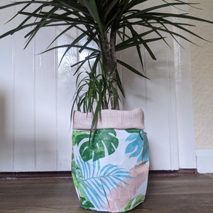 Decorative Plant Pot Cover, Waterproof Fabric Plant pot cover, Indoor Plant Pot cover, Attractive Plant Blanket, Houseplant Pot Cover.