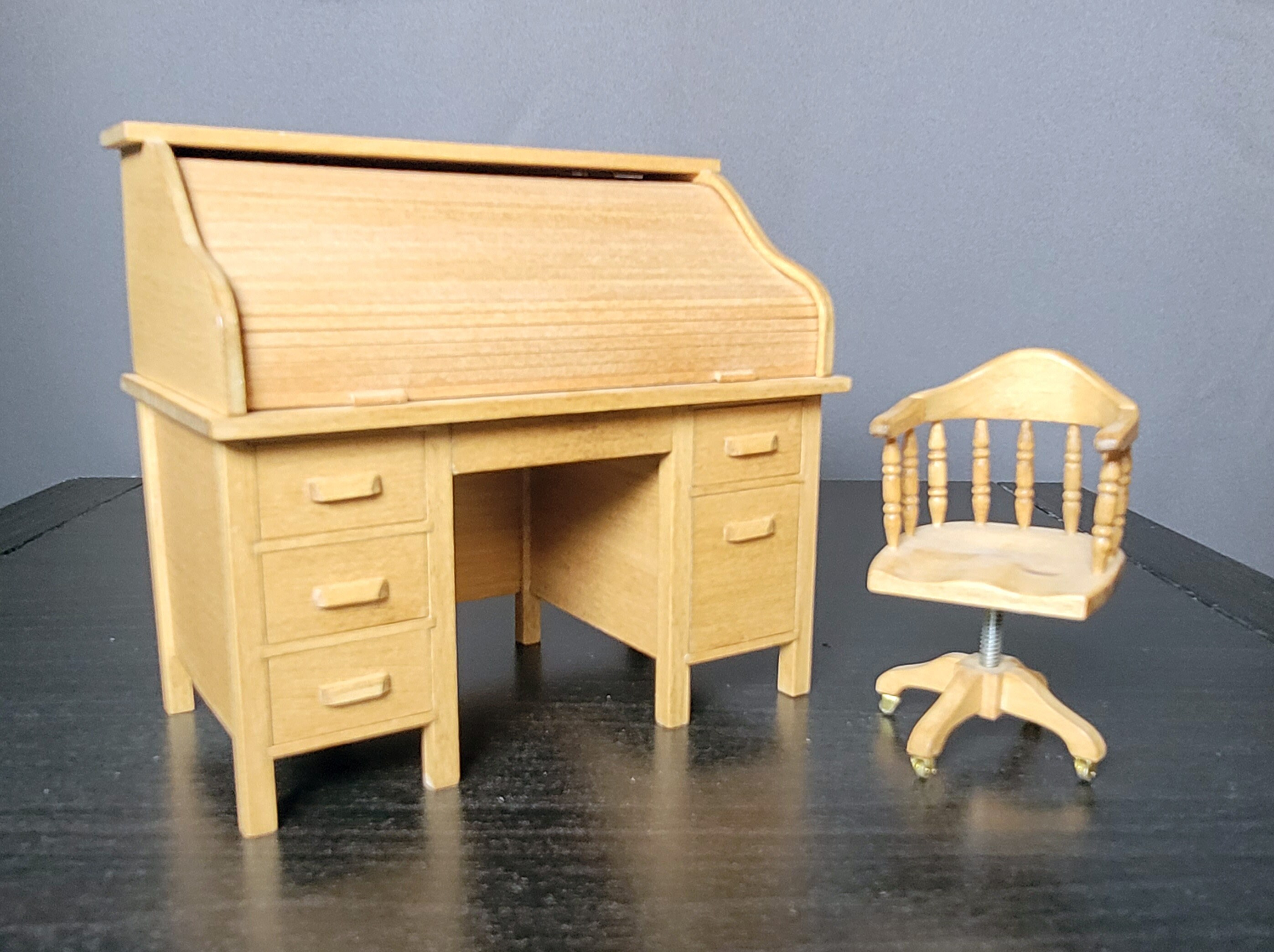 Roll Top Desk for sale 87 ads for used Roll Top Desks