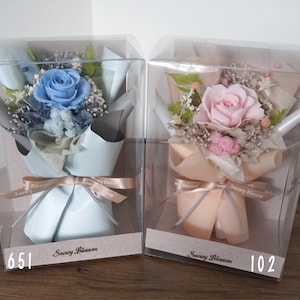 Japanese preserved rose mini bouquet eternal dried flower gift, It's an ideal gift for occasions like birthdays, anniversaries, Valentine's Day, or as a charming addition to your home decoration.