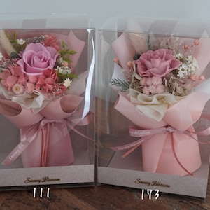 Japanese preserved rose mini bouquet eternal dried flower gift, It's an ideal gift for occasions like birthdays, anniversaries, Valentine's Day, or as a charming addition to your home decoration.