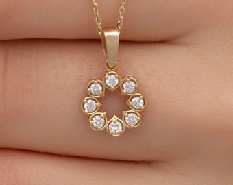 14K Gold Diamond Flower Necklace for Woman/ Gold Diamond Pave Setting Flower Pendant / Mother's Day Gifts/ The Mom