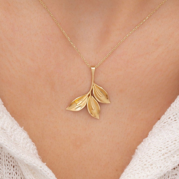 14k-gold-leaf-necklace-charm-etsy
