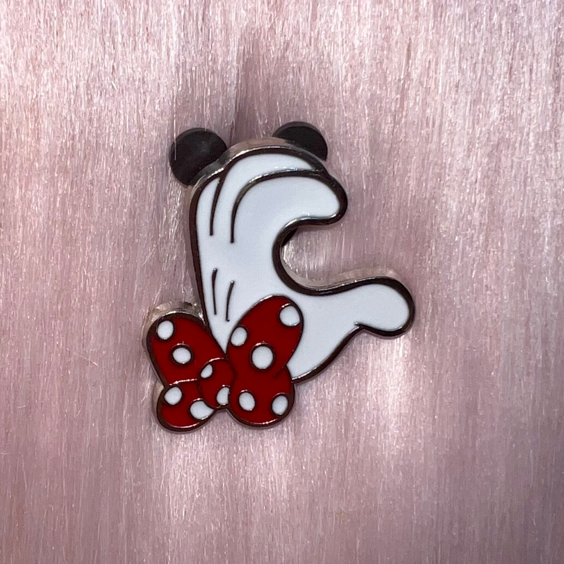 New Disney Trading Pins + FREE Mickey or Minnie Lanyard 50 - 100 - 150 -  200 - 250 all unique