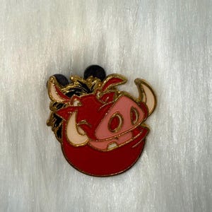 Disney Pin Pumba Pin König der Löwen Pin Trading Pin Emaille Pin Kaufen Sie 2 und erhalten Sie 1 kostenlos Ihrer Wahl