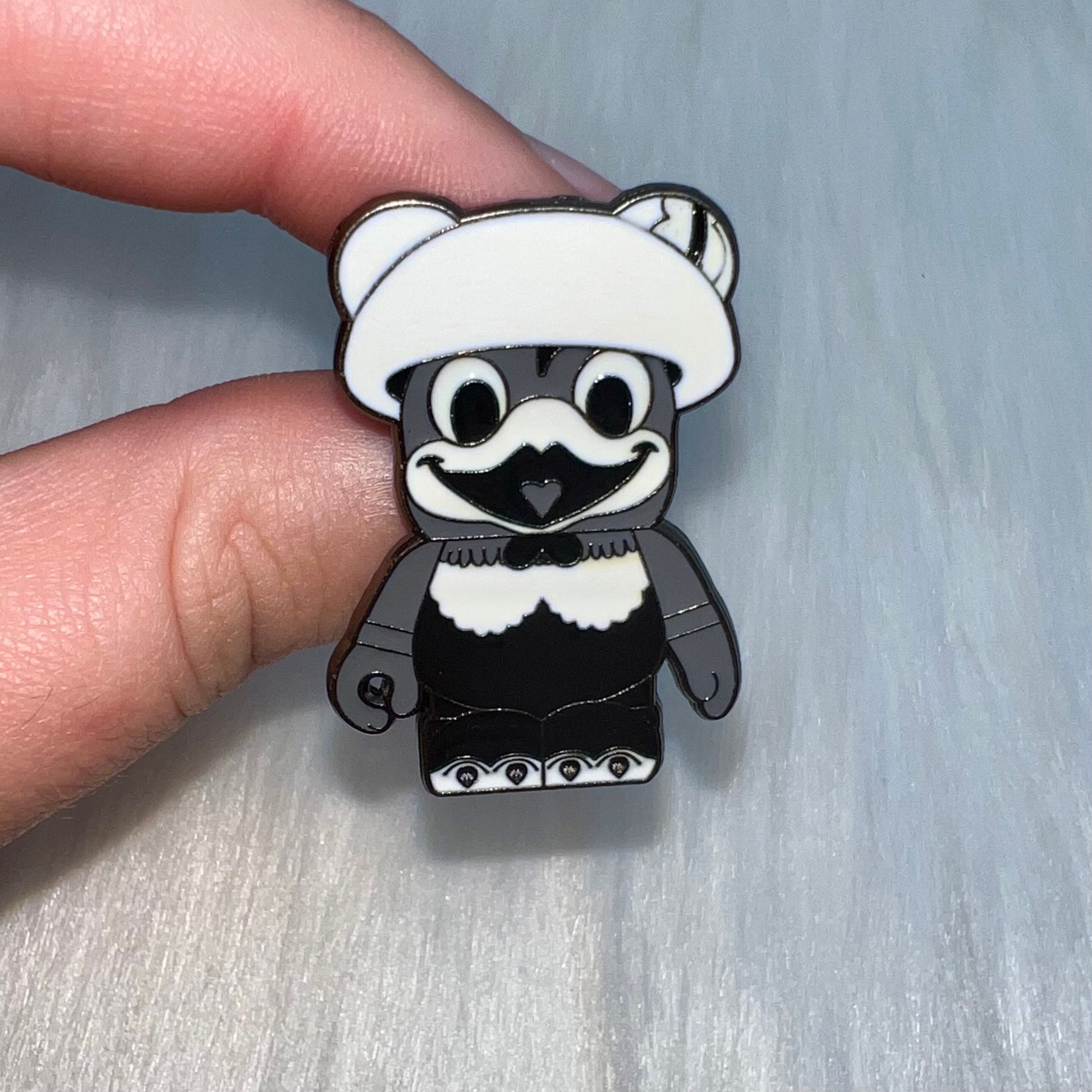 Disney's clara cluck - Etsy 日本