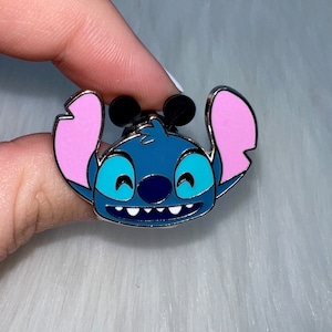 Disney Pin Stitch Pin de Lilo e Stitch Coleção de Emojis Sorridentes Pin de Troca Pin de Esmalte Autêntico Compre 2 e Leve 1 Grátis da Sua ESCOLHA