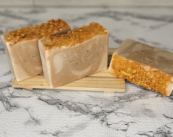 Moisturizing Honey Oat & Goat Milk Soap-Rich Creamy Lather-Nourishing Gentle for All Skin Types-Gentle Exfoliant Oatmeal-Vegan Soap-Organic